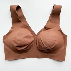 Seamless Brown Bra
